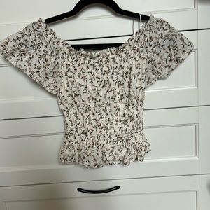 Abercrombie & Fitch Off the Shoulder Floral Top - Size M